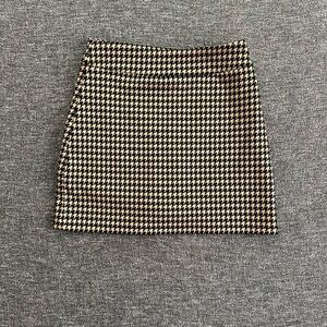 Stylish Houndstooth Mini Skirt